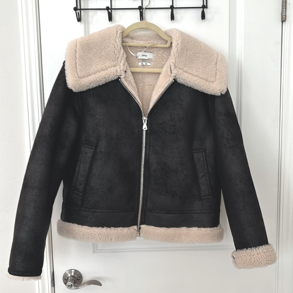 MANGO Excellent Condition Vegan Shearling Jacket Sz M